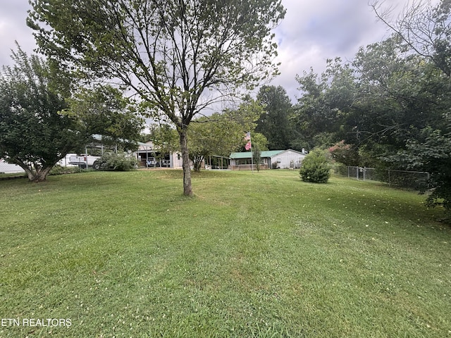 9416 College St, Strawberry Plains, TN 37871 - photo 23