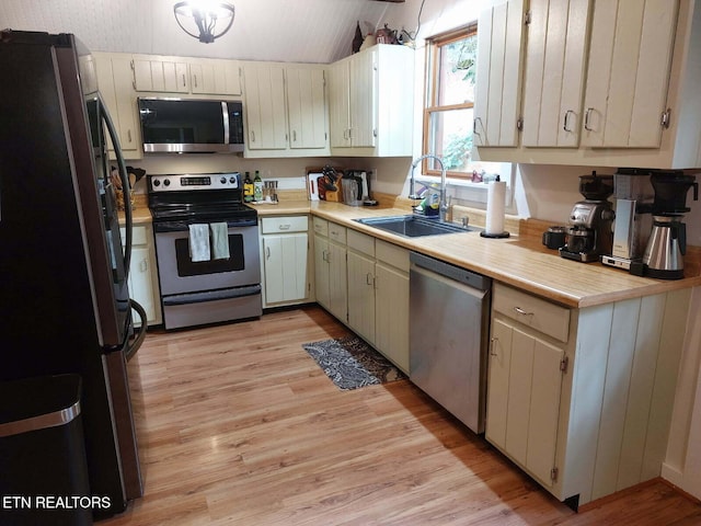 411 Rafter Rd, Tellico Plains, TN 37385 - photo 4