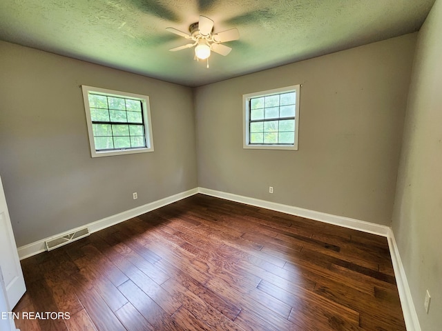 204 Donna Ln, Lafollette, TN 37766 - photo 19
