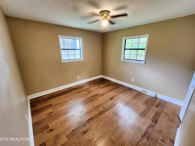204 Donna Ln, Lafollette, TN 37766 - photo 20