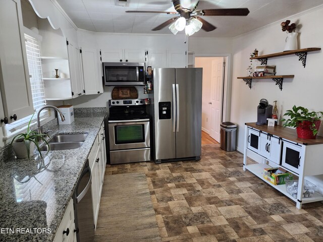 331 Dewitt Dr, Lenoir City, TN 37772 - photo 32