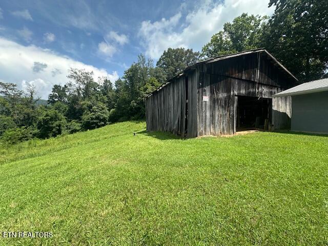 863 Giles Hollow Rd, Rose Hill, VA 24281 - photo 8