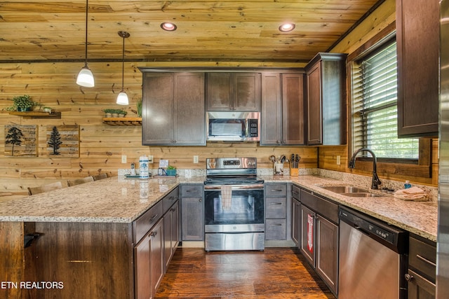 804 Upper Picadilly Ln, Gatlinburg, TN 37738 - photo 12