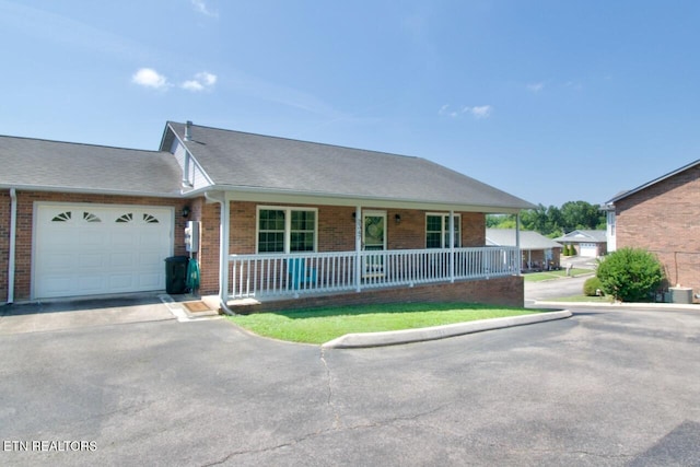 2347 Governors Ct, Maryville, TN 37801 - photo 1
