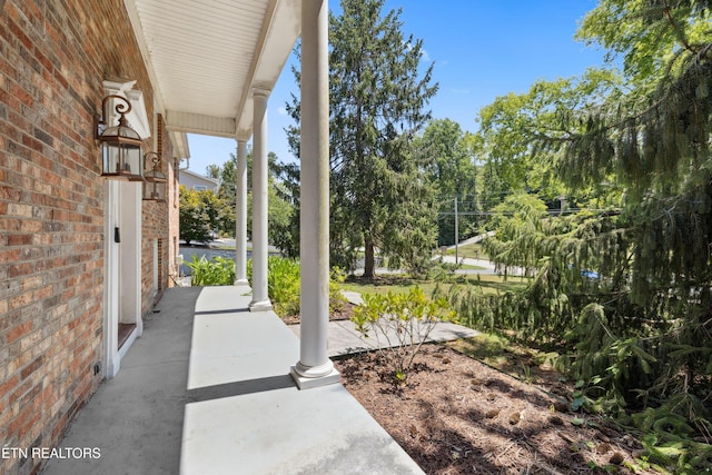 321 S Sevenoaks Dr, Knoxville, TN 37922 - photo 3