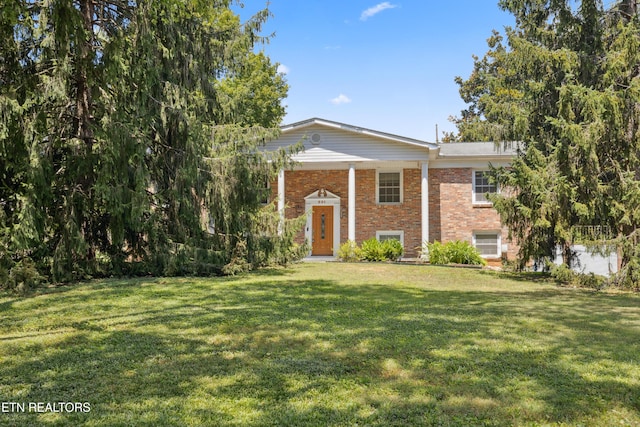 321 S Sevenoaks Dr, Knoxville, TN 37922 - photo 1