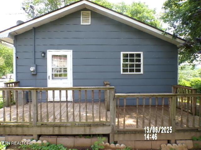 1639 Old Roane St, Harriman, TN 37748 - photo 3