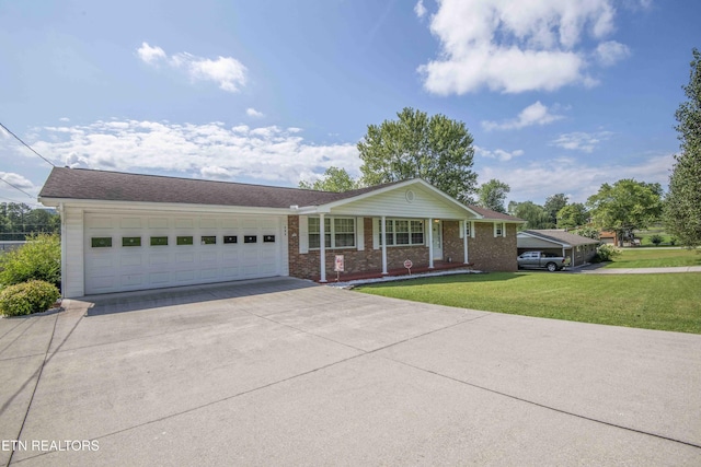 303 Sanford Ave, Clinton, TN 37716 - photo 2