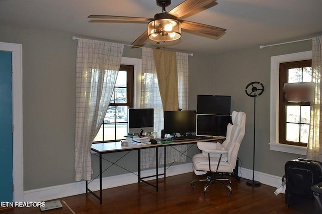 915 Lothbury Ave, Middlesboro, KY 40965 - photo 6