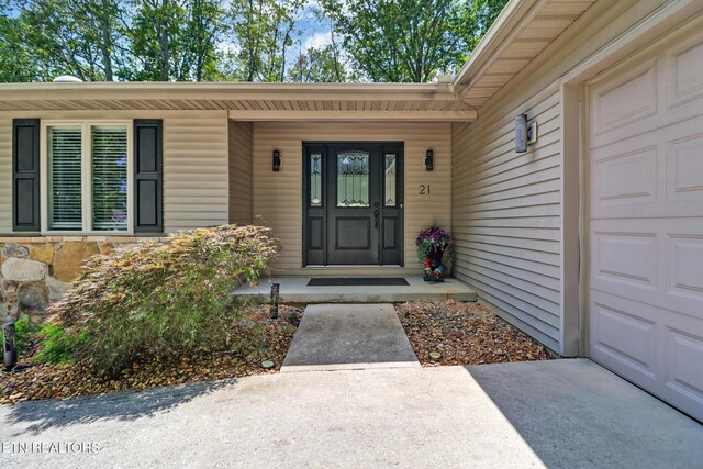 21 Walden Ridge Cir, Crossville, TN 38558 - photo 4