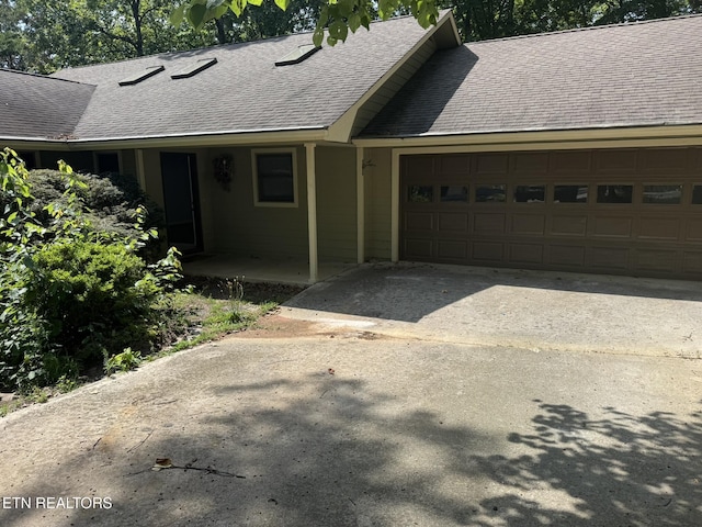 137 Kawatuska Way, Loudon, TN 37774 - photo 1