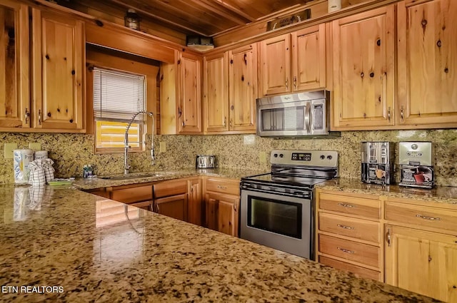 948 Black Bear Cub Way, Sevierville, TN 37862 - photo 11