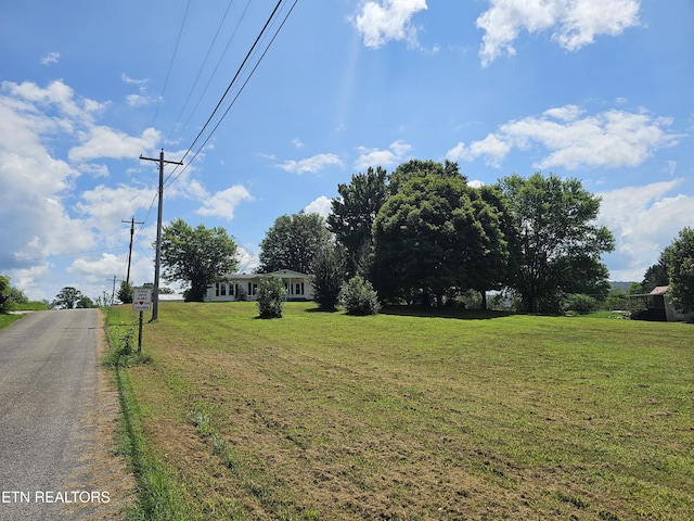 120 Sagefield Dr, Lafollette, TN 37766 - photo 2