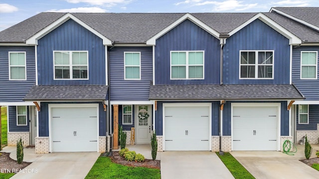4828 Moon Lake Ln, Knoxville, TN 37918 - photo 1