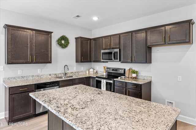 4828 Moon Lake Ln, Knoxville, TN 37918 - photo 14