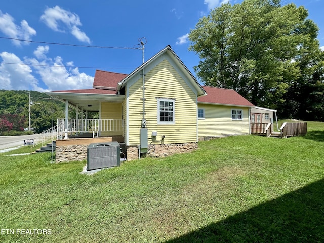 211 Kingston Ave, Oliver Springs, TN 37840 - photo 3