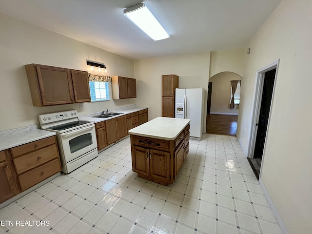 211 Kingston Ave, Oliver Springs, TN 37840 - photo 12