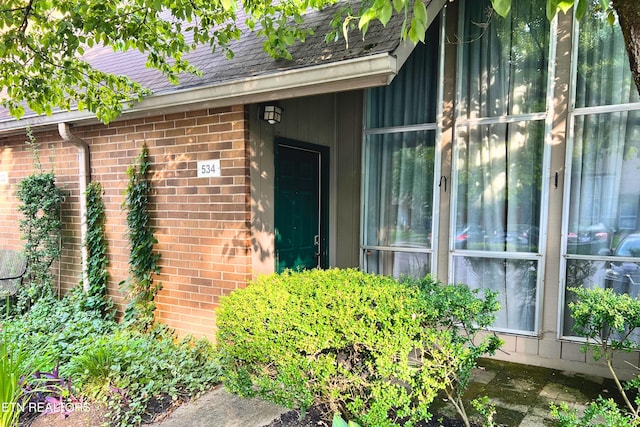 534 Canberra Dr, Knoxville, TN 37923 - photo 1