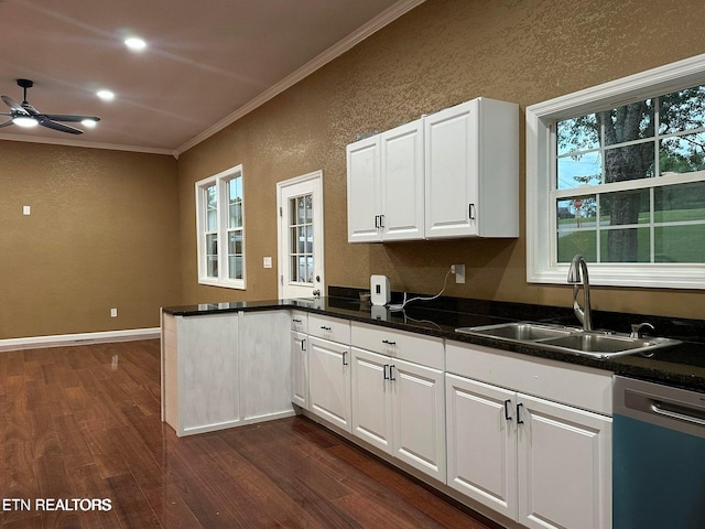 901 Kyle St, Lafollette, TN 37766 - photo 12