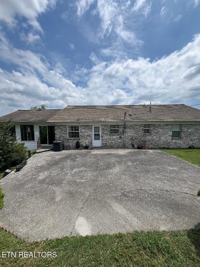 1719 Boone Cir, Tazewell, TN 37879 - photo 37