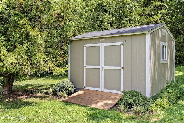 4224 NE Clairmont Dr, Knoxville, TN 37918 - photo 21