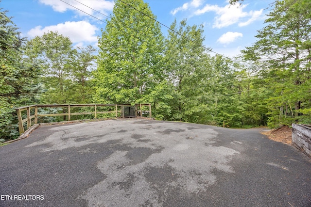 2622 Raccoon Hollow Way, Sevierville, TN 37862 - photo 31