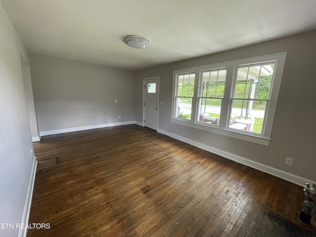 406 S S Indiana Ave, Lafollette, TN 37766 - photo 15
