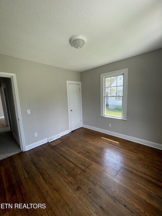 406 S S Indiana Ave, Lafollette, TN 37766 - photo 23