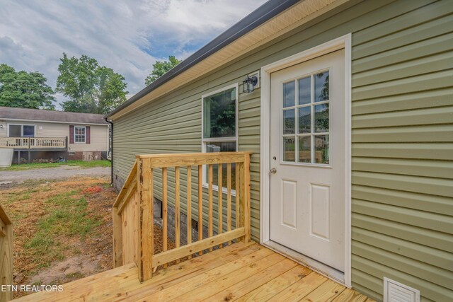 505 E Hemlock St, Lafollette, TN 37766 - photo 26