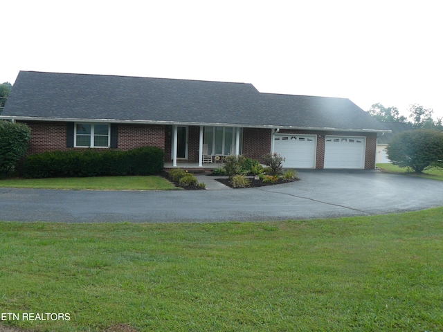218 Adair Dr, New Tazewell, TN 37825 - photo 1