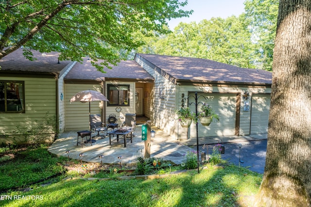 346 Lake Catherine Cir, Crossville, TN 38558 - photo 1