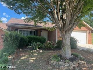 3943 Spyglass Dr, Maryville, TN 37801 - photo 2