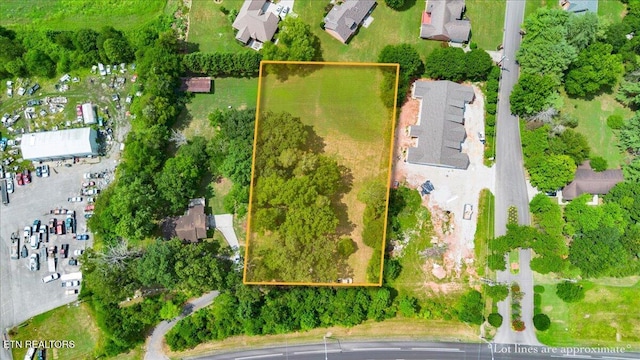 2025 N Charles G Seivers Blvd, Clinton, TN 37716 - photo 1