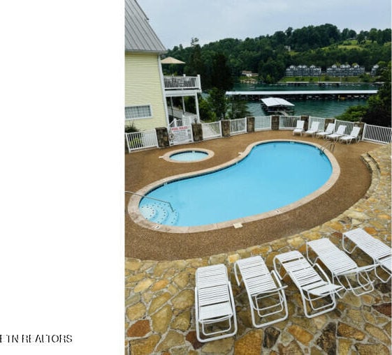 207 B N Deer Village Ln, Lafollette, TN 37766 - photo 45