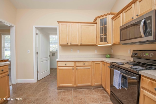 2144 Bryson Ct, Sevierville, TN 37876 - photo 18