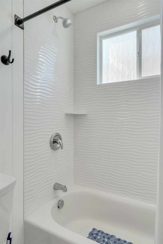 full bathroom featuring shower / bathtub combination