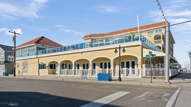 view of building exterior