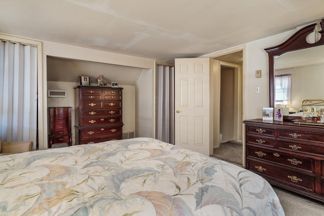 bedroom featuring carpet flooring