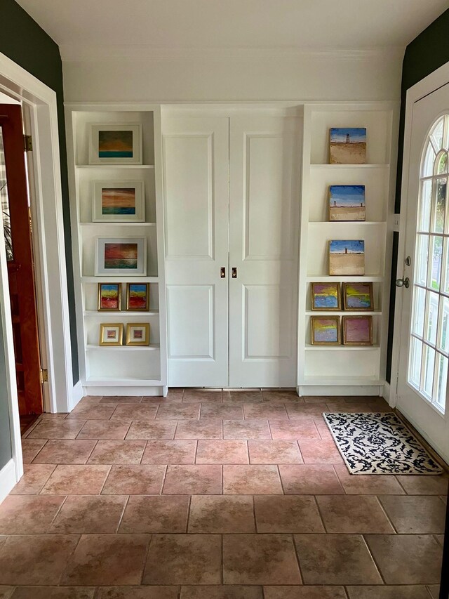 25 Shore Rd, Somers Point, NJ 08244 - view of foyer