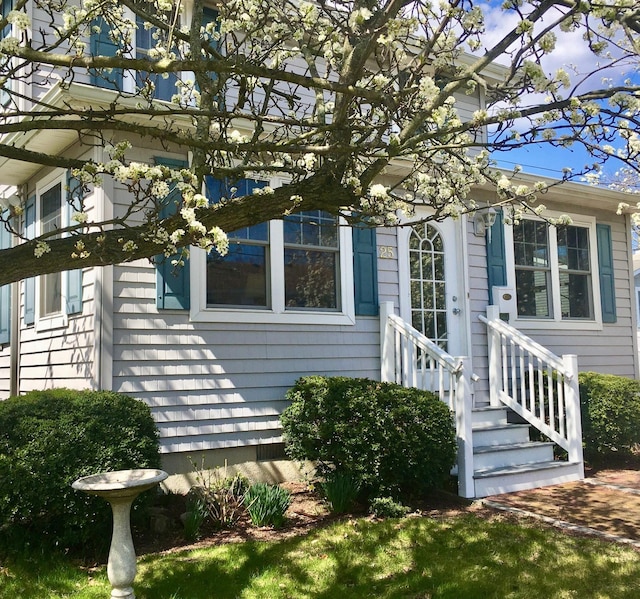 25 Shore Rd, Somers Point, NJ 08244 - view of side of home