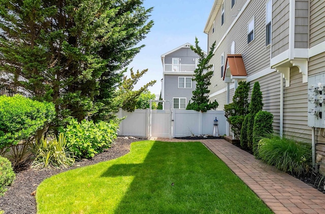 145 W Andrews Ave Unit 100, Wildwood, NJ 08260 - view of yard featuring a gate