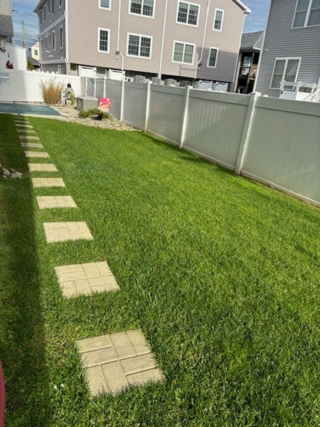 145 W Andrews Ave Unit 100, Wildwood, NJ 08260 - view of fenced backyard