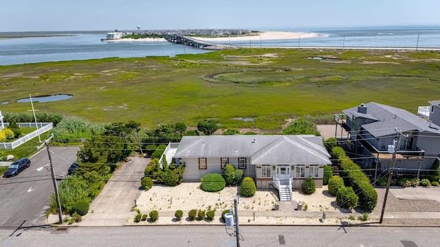 585 7th St, Avalon, NJ 08202 - aerial view of property and surrounding area featuring a large body of water