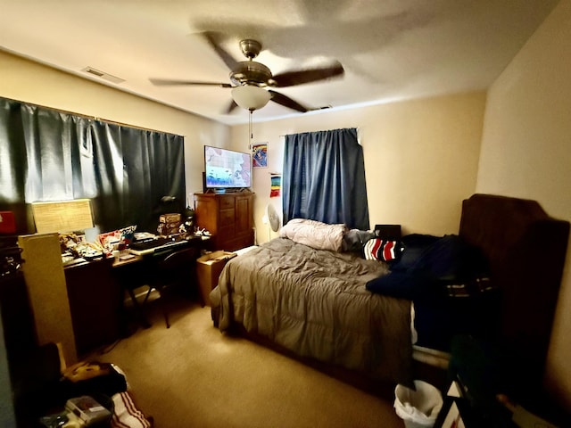 bedroom with carpet flooring and ceiling fan