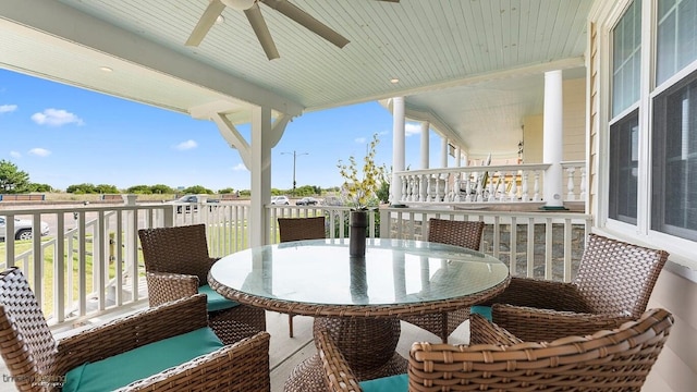 balcony with ceiling fan