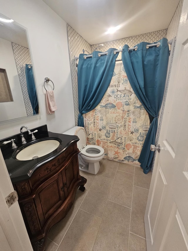 704 E Tampa Ave, Villas, NJ 08251 - bathroom featuring vanity, tile patterned floors, and a shower with shower curtain