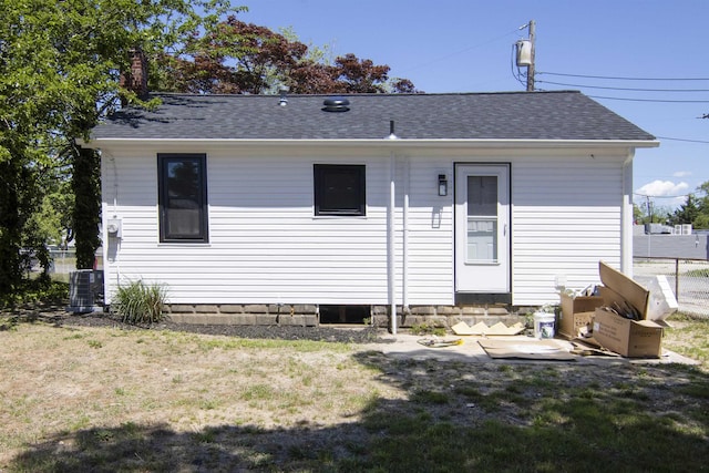 30 Pinetree Dr, Villas, NJ 08251 - back of house featuring central air condition unit and a shingled roof