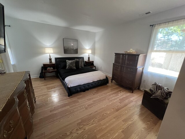 308 Wayne Ave, North Cape May, NJ 08204 - bedroom with light wood-type flooring, baseboards, and visible vents