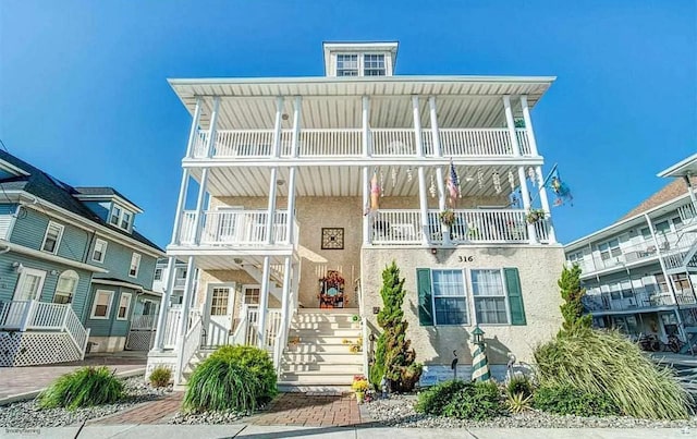 316 E 17th Ave Unit 6, North Wildwood, NJ 08260 - view of front of home featuring a balcony