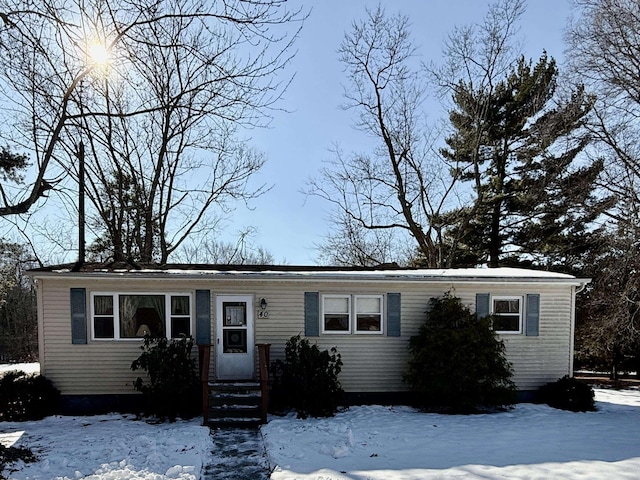 Listing photo 3 for 40 Glade Rd, Delmont NJ 08314